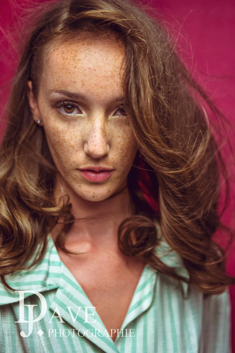 Portrait en studio réalisé par AlloPhotoMarseille